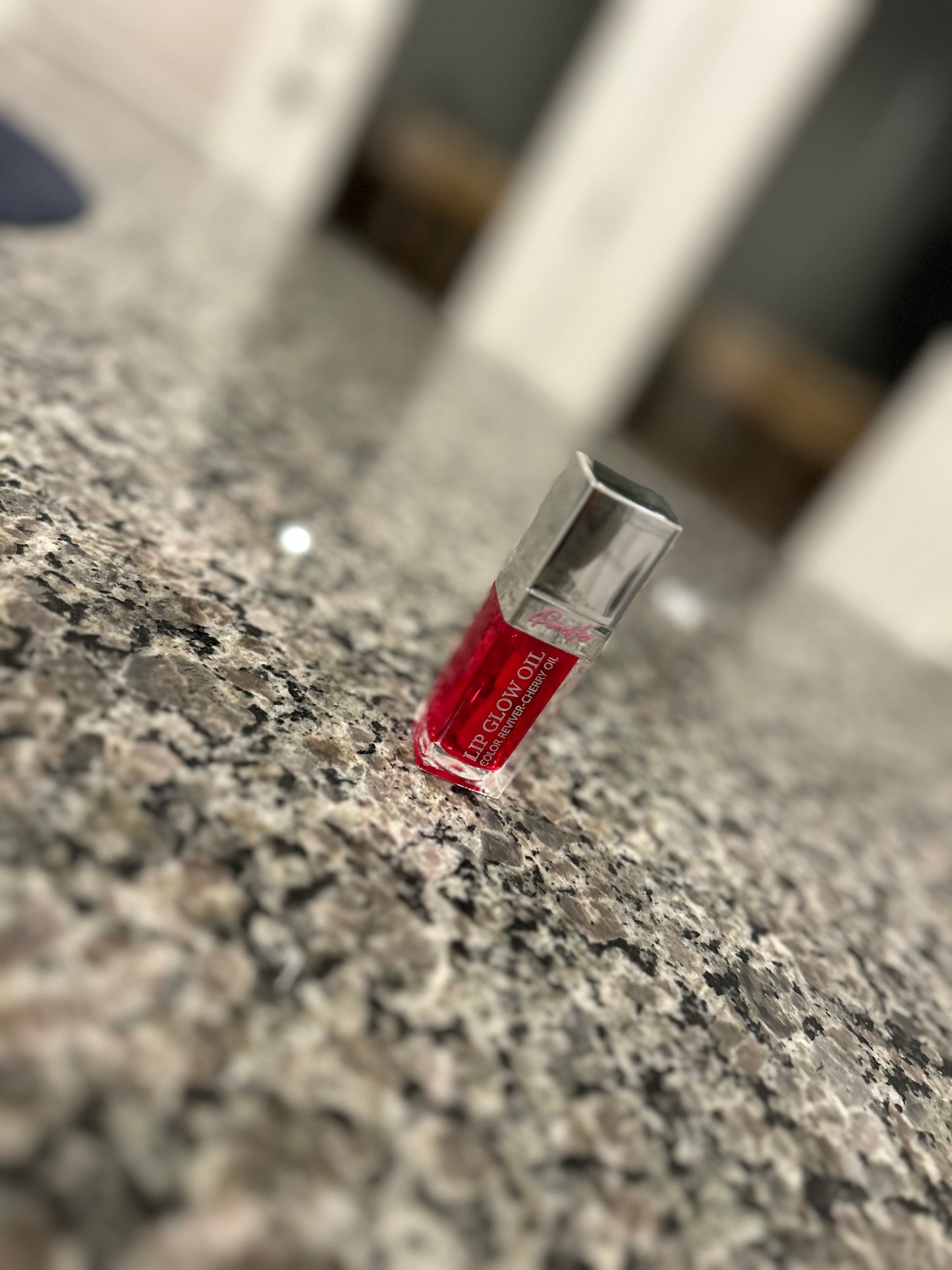 PureHer Lip Glow Oil (plumper)